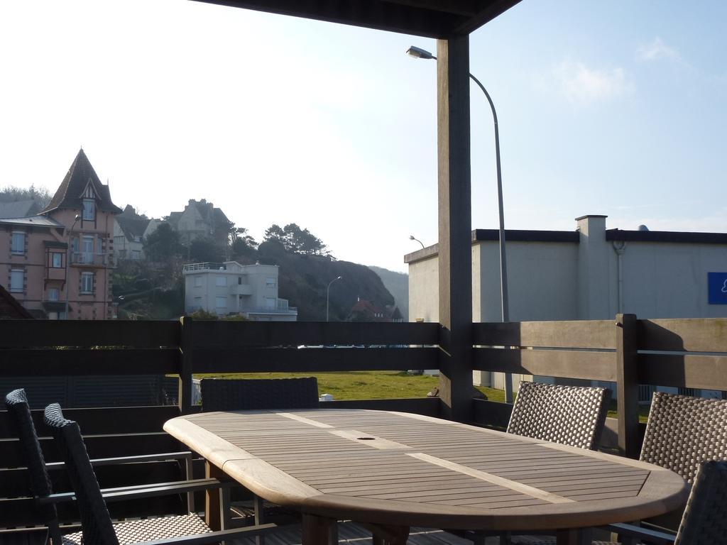 Apartamento Le Normandy Pourville-sur-Mer Habitación foto